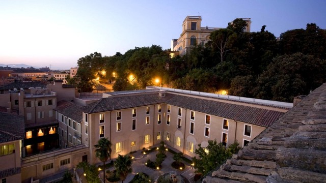 Luxe hotel in oud klooster in Rome