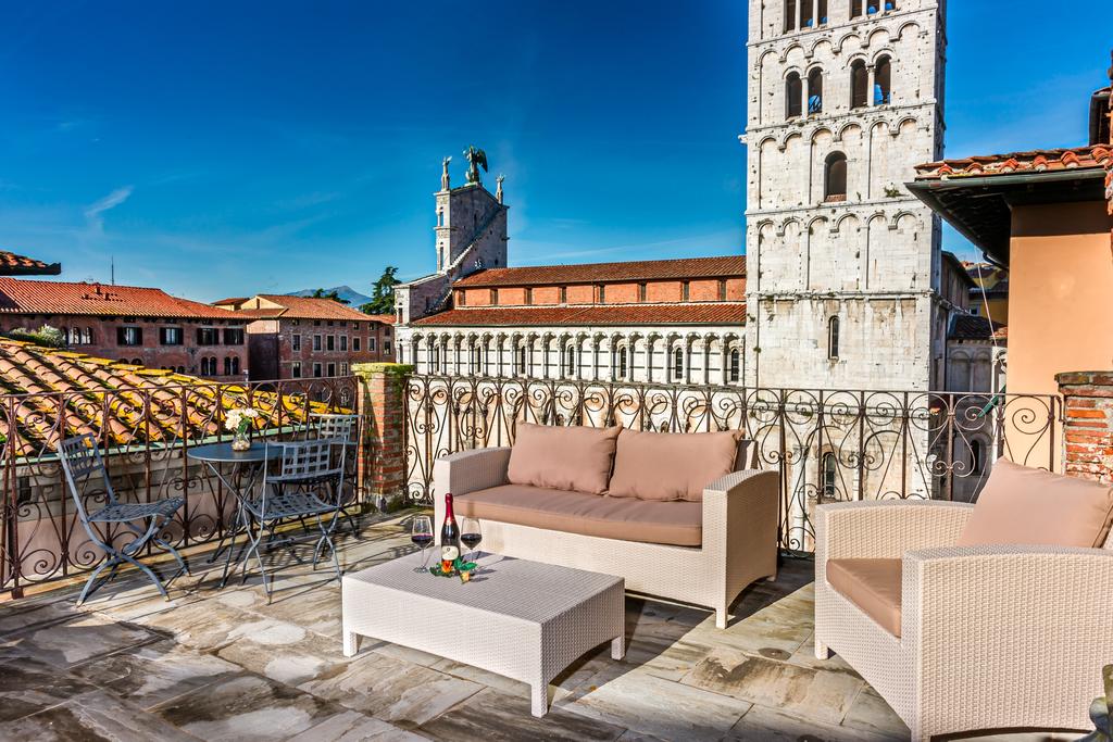hotel lucca